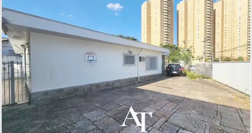 Casa térrea isolada 477m2 terreno - 3 dormitorios com 10 vagas