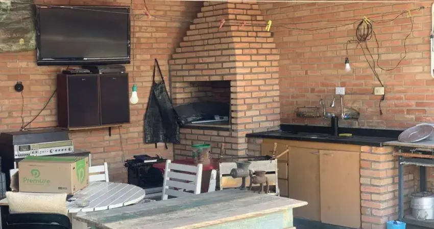 Linda casa térrea ,excelente local  butantã 3 dorms suite 4 vagas