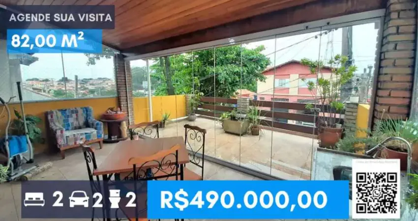 Sobrado com 2 dormitórios sendo uma suíte 2 vagas de garagem.