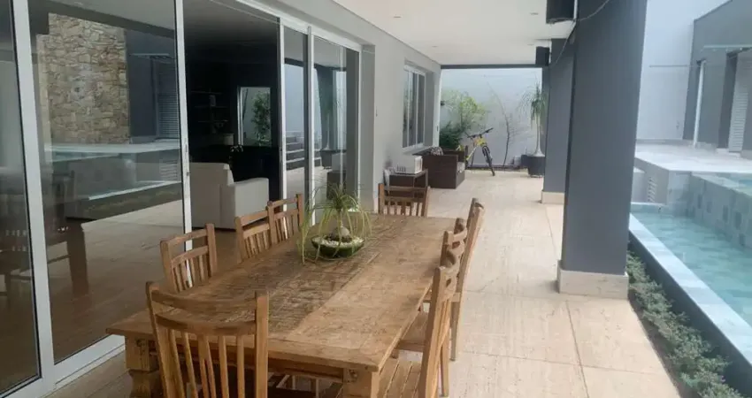 Casa em condomínio fechado com 4 quartos à venda na Avenida Doutor Martin Luther King, 980, Umuarama, Osasco