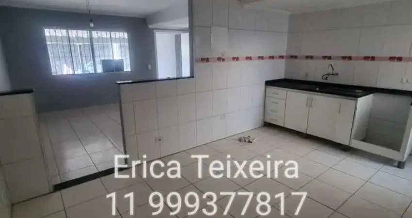 Casa com 2 quartos para alugar na Avenida João José Gomes, 200, Vila Antônio, São Paulo