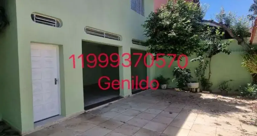 Casa reformada, 4 quartos, 1 suite, 3 vagas, sala de jantar, churrasqueiras, quinta aceita pet  fl55