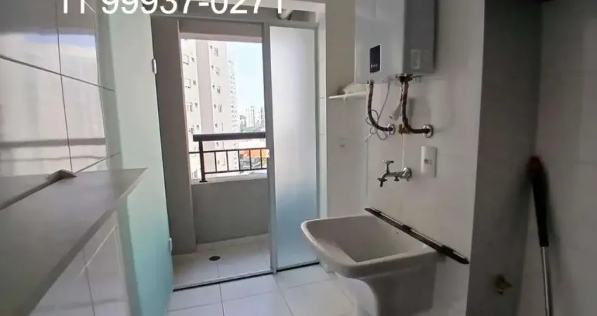 Apartamento para alugar com 2 quartos sendo 1 suíte no centro de Osasco, prox de comércios e etc.
