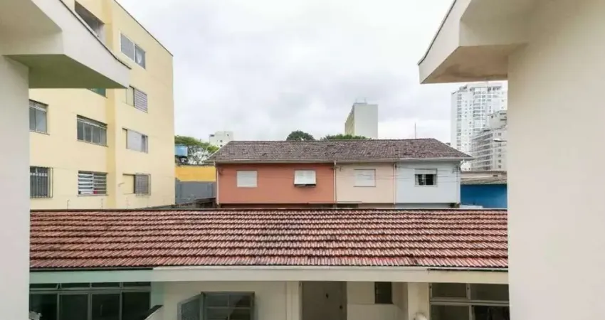 Casa á venda na Vila Olímpia 112 metros 3 Quartos com Quintal FL34