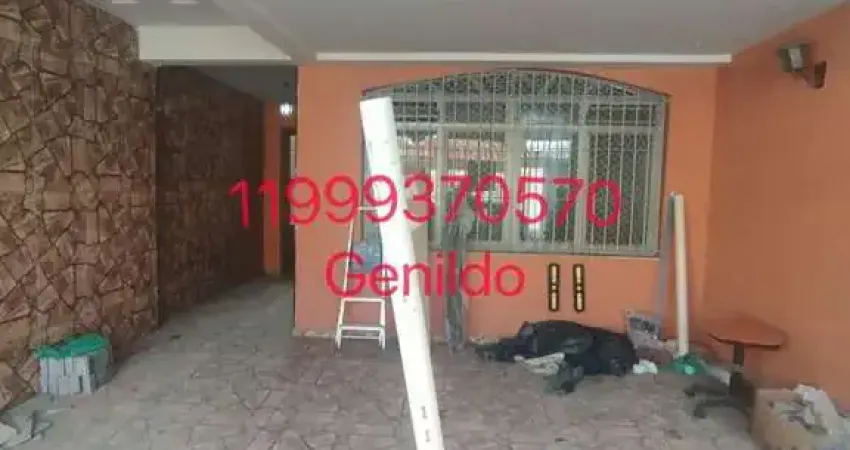 Casa com 3 quartos sendo 1 suite, sala , cozinha, edícula , 2 vagas , fácil acesso ao metrô FL55