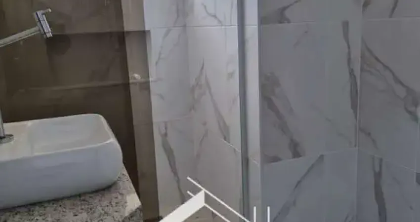 Sobrado com 3 Quartos e 3 banheiros para Alugar, 120 m² por R$ 4.000/Mês - FL59