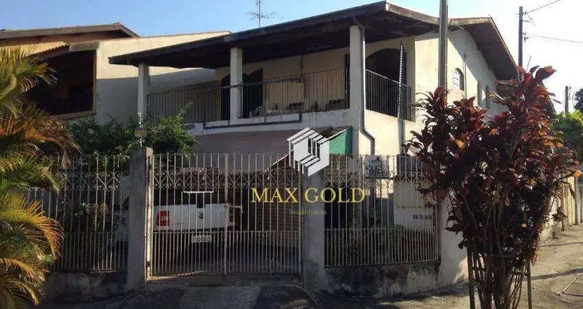 Casa com 4 dormitórios à venda, 278 m² por R$ 550.000,00 - Vila Jaboticabeira - Taubaté/SP
