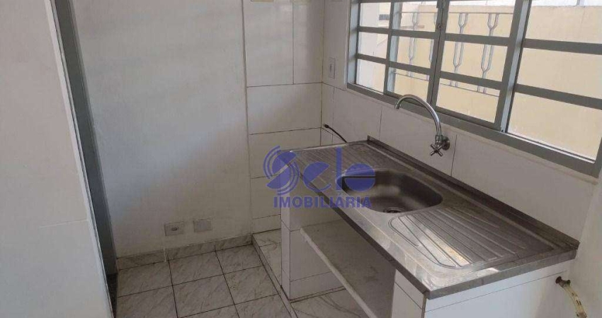 Casa com 1 dormitório para alugar, 45 m² por R$ 800,00/mês - Vila Nina - São Paulo/SP