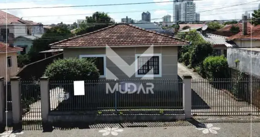 Casa com 4 quartos à venda na Barão de Capanema, 998, Nova Rússia - Ponta Grossa-Pr., Nova Rússia, Ponta Grossa