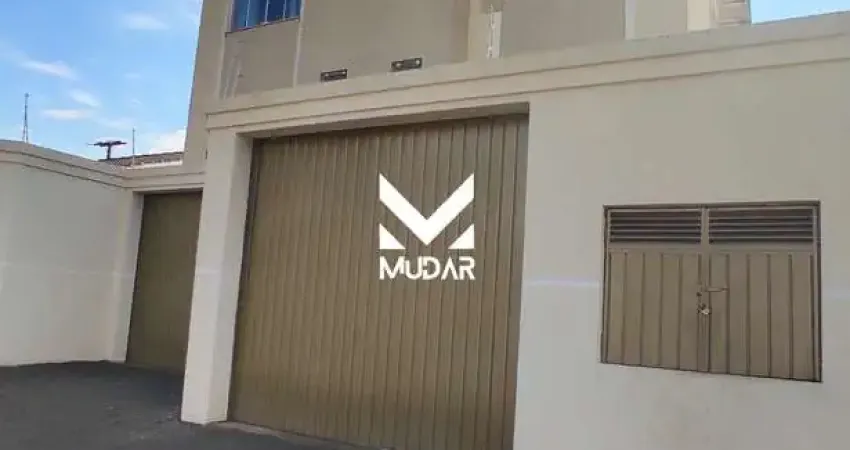 Apartamento com 3 quartos sendo 1 suíte no Edifício Livorno