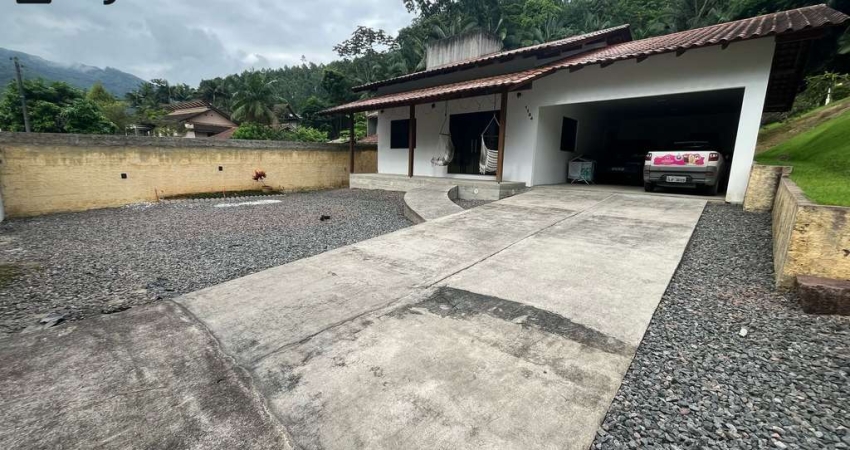 Casa Alvenaria em Centro, Benedito Novo/SC