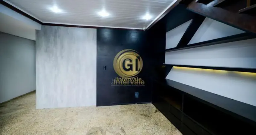 Casa comercial à venda na Avenida Iguape, Jardim Satélite, São José dos Campos