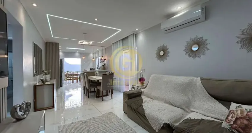 Casa com 3 quartos para alugar na Rua Palmyra Moreira, Jardim Altos de Santana I, Jacareí