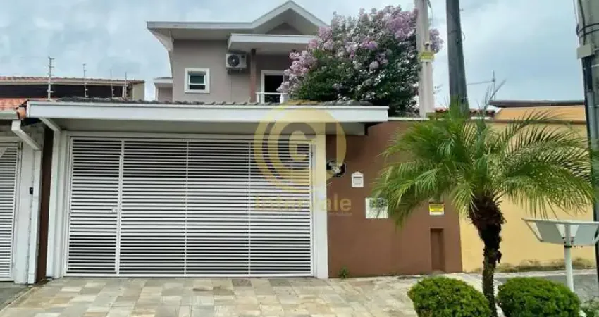 Sobrado mobiliado,planejado e decorado, com pisicna e churrasqueira no villa branca - jacareí sp