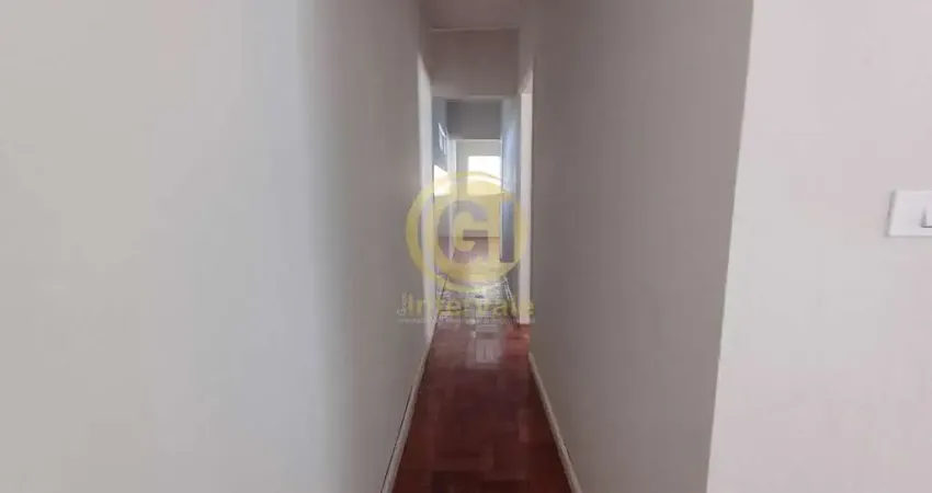 Casa com 2 quartos para alugar na Rua Francisco Theodoro, Centro, Jacareí