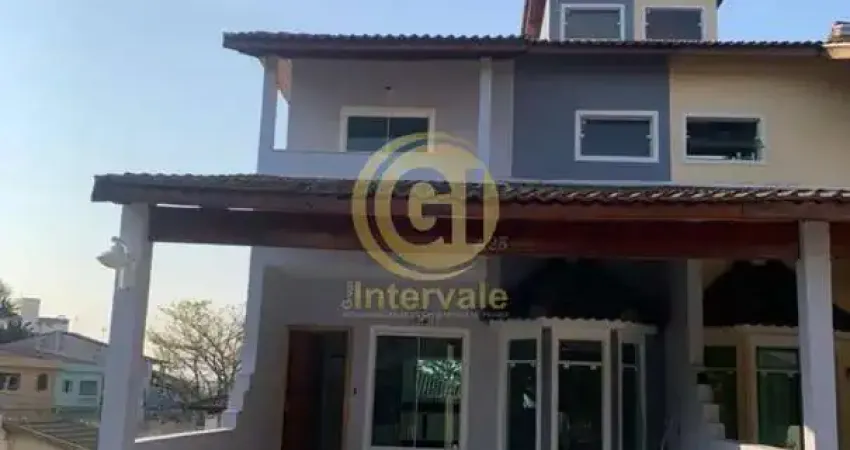 Casa com 3 quartos à venda na Avenida Vale do Paraíba, Parque Santo Antônio, Jacareí