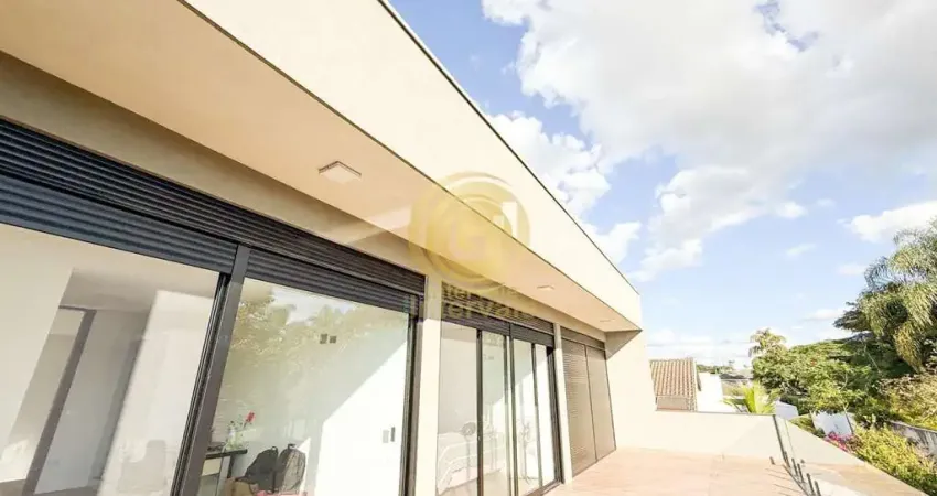 Casa com 2 quartos à venda na Avenida José Teodoro de Siqueira, Bairro do Colonia, Jacareí