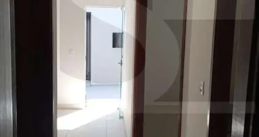 Casa para Venda em Uberlândia, Jardim Canaã, 3 dormitórios, 1 suíte, 2 banheiros, 2 vagas