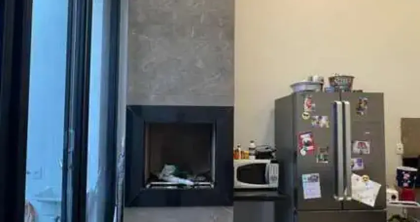 Casa para Venda em Uberlândia, Novo Mundo, 4 dormitórios, 1 suíte, 2 banheiros, 2 vagas