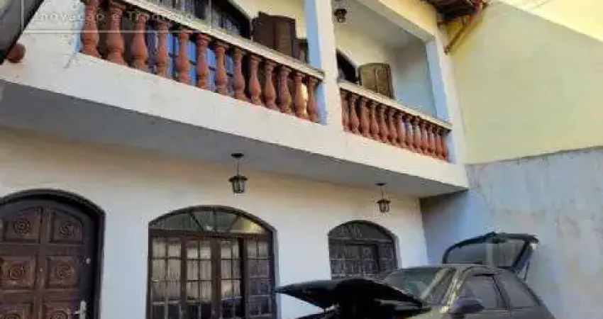 Casa com 4 quartos à venda no Jardim Utinga, Santo André 