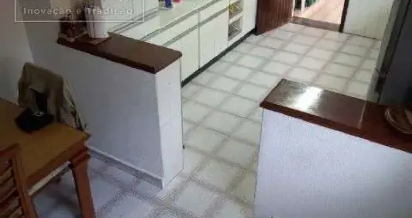 Casa com 1 quarto à venda no Parque das Nações, Santo André 