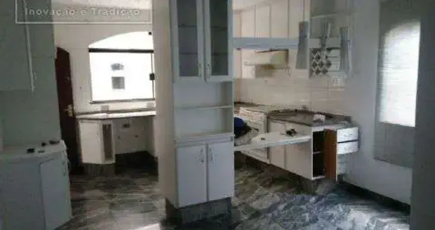 Casa com 4 quartos à venda no Jardim Utinga, Santo André 