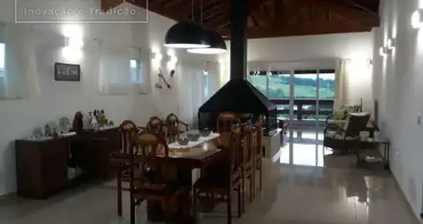 Casa com 4 quartos à venda no Sete Pontes, Bragança Paulista 