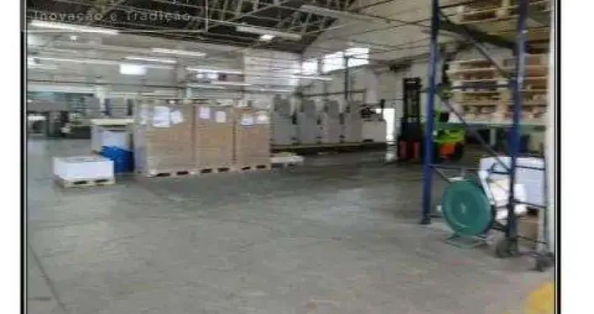 Barracão / Galpão / Depósito à venda na Vila Liviero, São Paulo