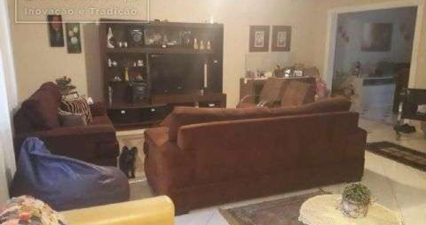 Casa com 5 quartos à venda na Vila Metalúrgica, Santo André 