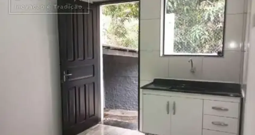 Casa com 2 quartos para alugar no Centro, Santo André 