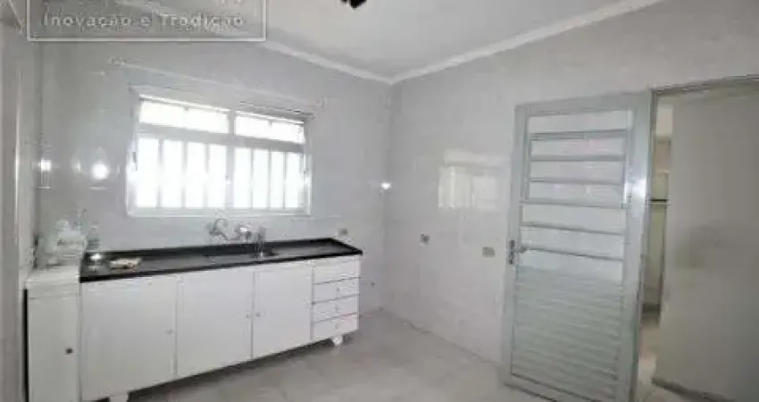 Casa com 2 quartos para alugar na Vila Curuçá, Santo André 