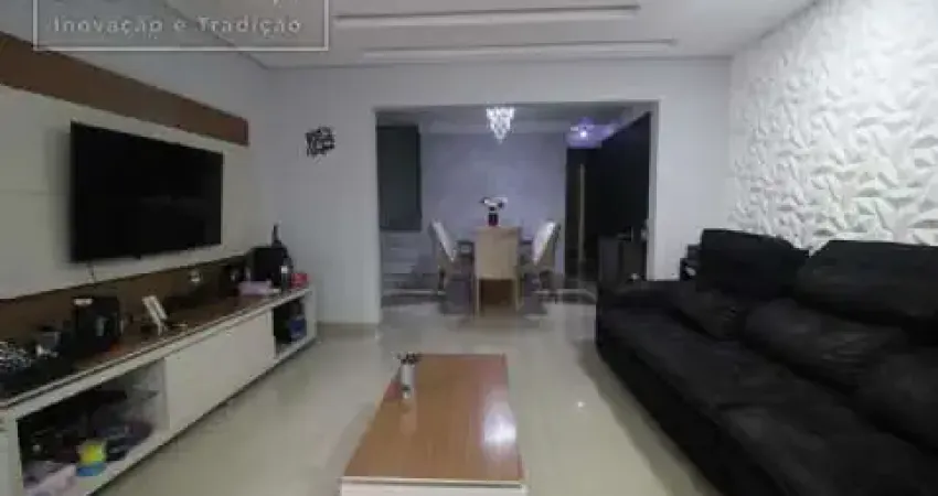 Casa com 3 quartos à venda no Utinga, Santo André 