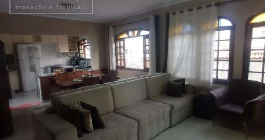 Casa com 3 quartos à venda no Utinga, Santo André 