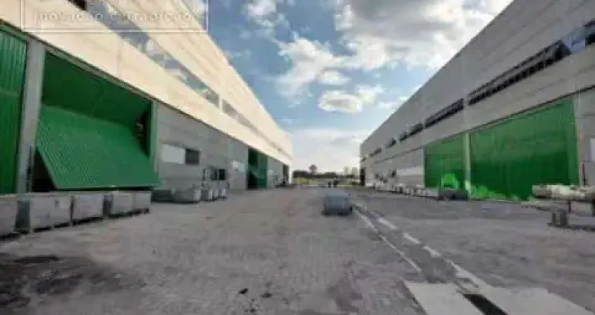 Barracão / Galpão / Depósito para alugar no Parque Jaçatuba, Santo André 