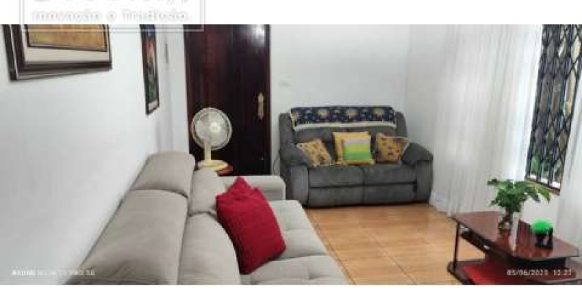 Casa com 3 quartos à venda na Vila Lucinda, Santo André 