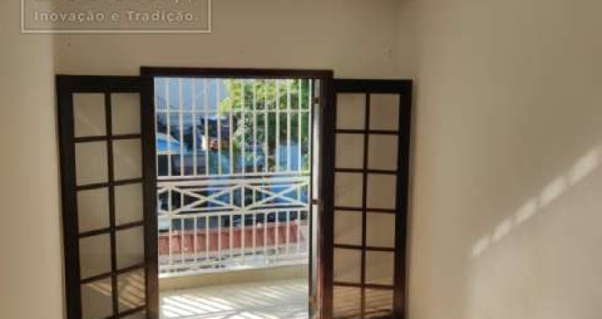Casa com 3 quartos para alugar na Vila Alzira, Santo André 