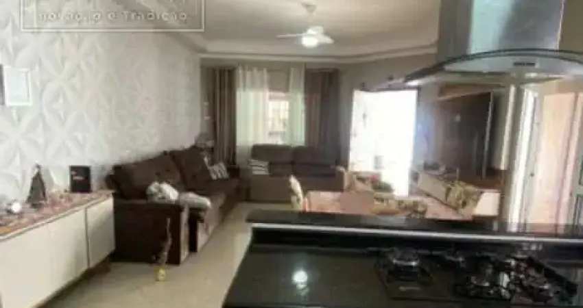 Casa com 3 quartos à venda na Vila Metalúrgica, Santo André 