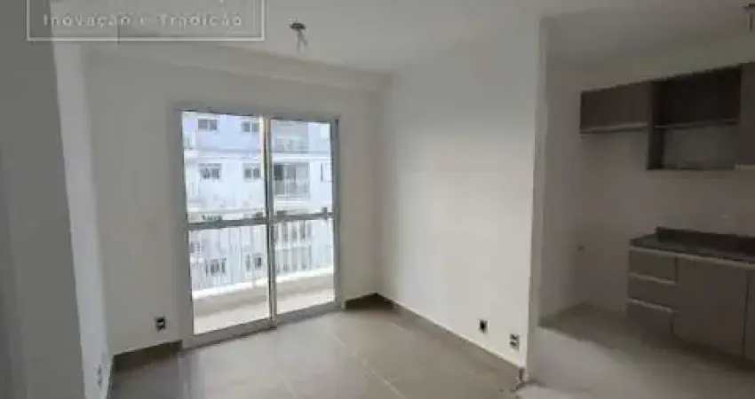 Apartamento com 2 quartos para alugar no Santa Teresinha, Santo André