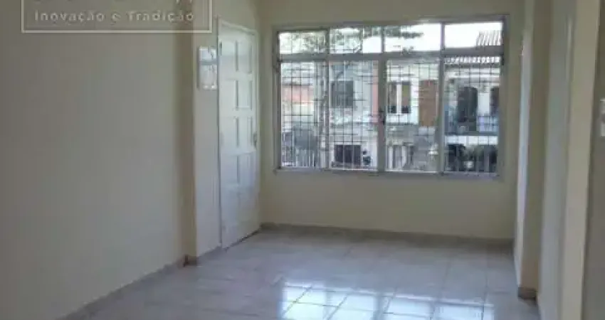 Casa com 2 quartos para alugar no Parque das Nações, Santo André