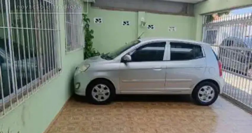 Casa com 2 quartos para alugar na Vila Metalúrgica, Santo André 