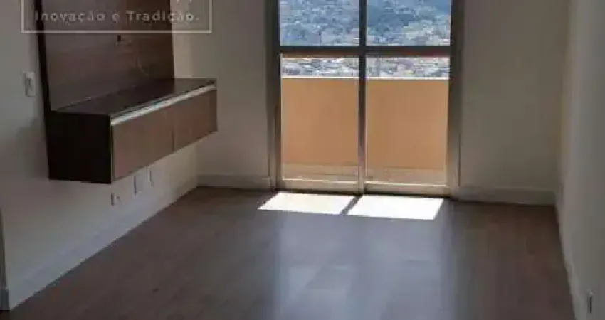 Apartamento com 3 quartos para alugar na Vila Camilópolis, Santo André 