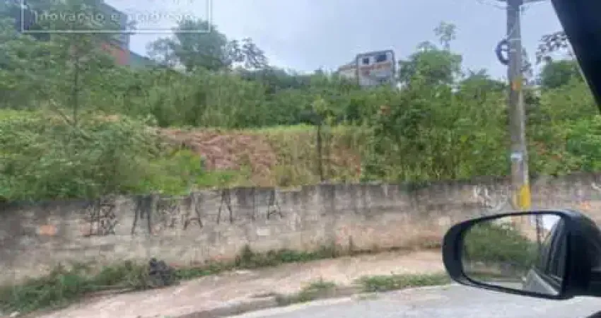 Terreno à venda no Jardim Ipanema, Santo André 