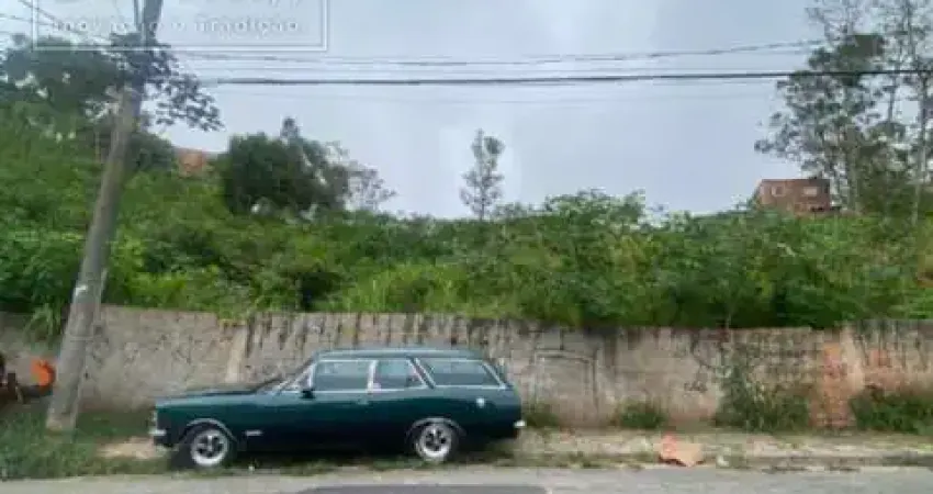 Terreno à venda no Jardim Ipanema, Santo André 