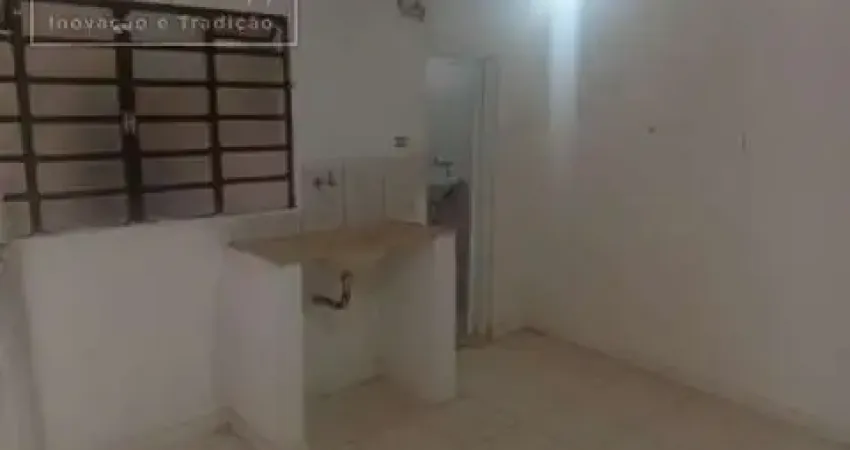 Casa com 1 quarto para alugar no Campestre, Santo André