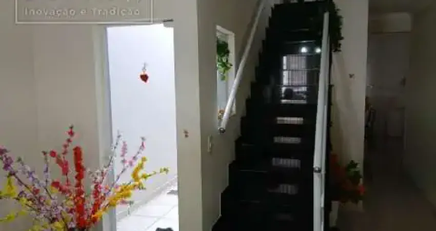 Casa com 3 quartos à venda no Utinga, Santo André