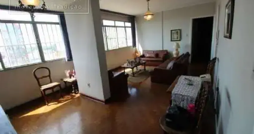 Apartamento com 3 quartos para alugar no Centro, Santo André