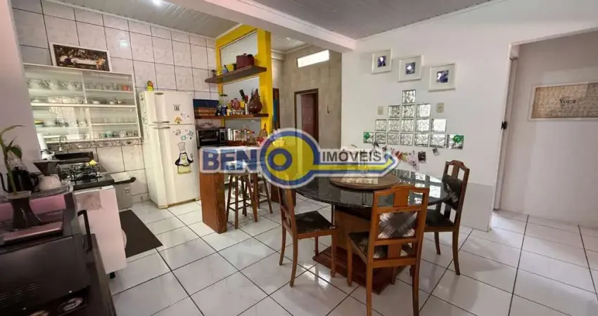 Casa à venda,  4 Dormitórios sendo 1 suíte,Bom princípio, GRAVATAI - RS