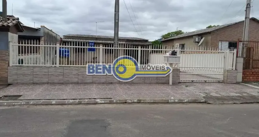 CASA COM EXCELENTE TERRENO A VENDA NO PARQUE FLORIDO EM GRAVATAI - RS