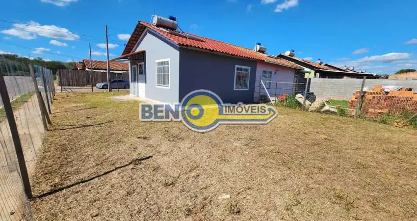 Casa de esquina à venda, Rua Benjamin Constant no Bairro Breno Garcia, GRAVATAI - RS