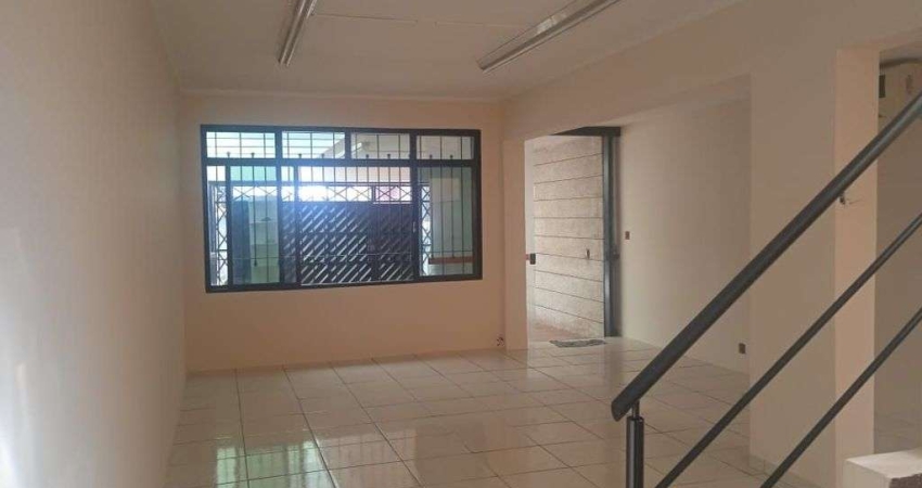 Casa comercial com 3 salas para alugar no Limão, São Paulo 